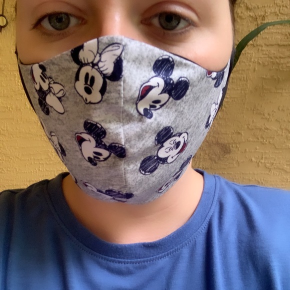 Disney adult face mask - Picture 2 of 3